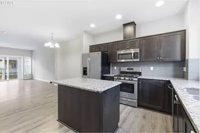 155 NE 80th Ave, Hillsboro, OR 97006 - Photo 21