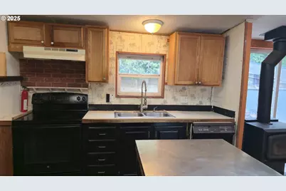 14603 Highway 36, Deadwood, OR 97430 - Photo 29