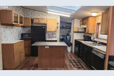 14603 Highway 36, Deadwood, OR 97430 - Photo 19