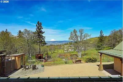 2015 Lonely Ln, Mosier, OR 97040 - Photo 31