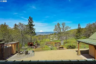 2015 Lonely Ln, Mosier, OR 97040 - Photo 31