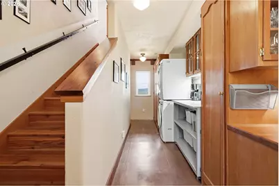 2015 Lonely Ln, Mosier, OR 97040 - Photo 19