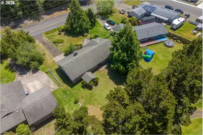 2520 S Crestline Dr, Waldport, OR 97394 - Photo 33