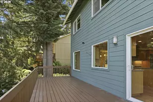 3335 Bentley Ave, Eugene, OR 97405 - Photo 35