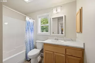 3335 Bentley Ave, Eugene, OR 97405 - Photo 33