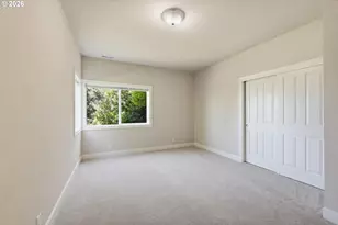 3335 Bentley Ave, Eugene, OR 97405 - Photo 25
