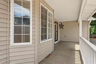 18114 NE 33rd St, Vancouver, WA 98682 - Photo 3