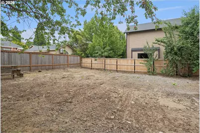 4803 NE 101st Ave, Portland, OR 97220 - Photo 33