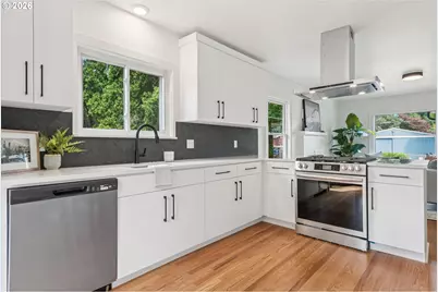 4803 NE 101st Ave, Portland, OR 97220 - Photo 11