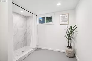 4803 NE 101st Ave, Portland, OR 97220 - Photo 25