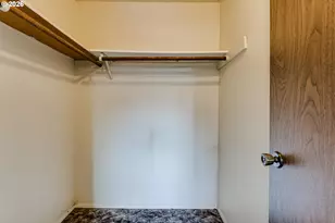 920 Echo Hollow Rd, Eugene, OR 97402 - Photo 27