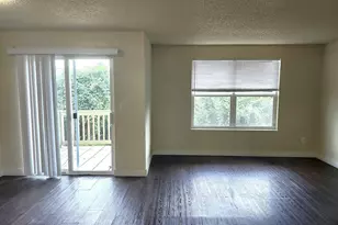1725 Salishan St, Salem, OR 97302 - Photo 3