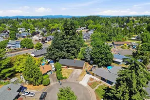 2250 W Irwin Way, Eugene, OR 97402 - Photo 45