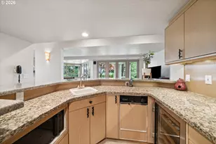24400 SW Valley View Rd, West Linn, OR 97068 - Photo 29