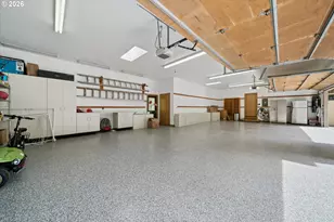 24400 SW Valley View Rd, West Linn, OR 97068 - Photo 35
