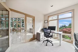 24400 SW Valley View Rd, West Linn, OR 97068 - Photo 7