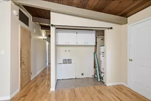 1430 Barton St, Eugene, OR 97404 - Photo 7