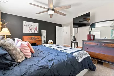 723 71st St, Springfield, OR 97478 - Photo 13