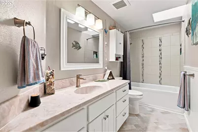 723 71st St, Springfield, OR 97478 - Photo 21