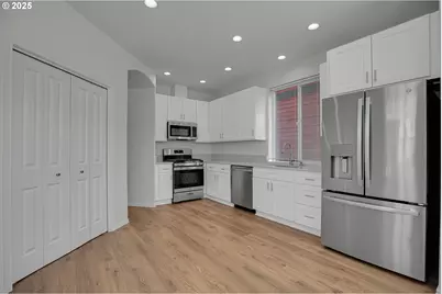 20669 SW Skiver St, Beaverton, OR 97078 - Photo 15