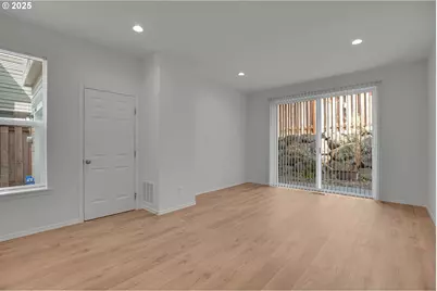 20669 SW Skiver St, Beaverton, OR 97078 - Photo 9