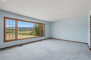 13937 NW Springville Rd, Portland, OR 97229 - Photo 9