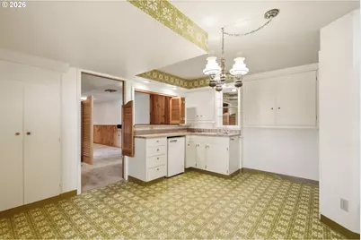 13937 NW Springville Rd, Portland, OR 97229 - Photo 25