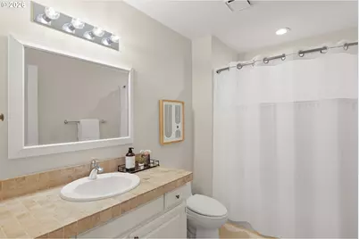 1607 Arran Ct, West Linn, OR 97068 - Photo 25