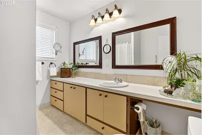 2820 NE Oregon St, Portland, OR 97232 - Photo 25