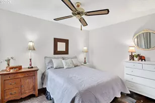 2820 NE Oregon St, Portland, OR 97232 - Photo 7