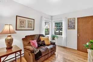 2820 NE Oregon St, Portland, OR 97232 - Photo 17