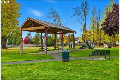2112 NW 10th St, Battle Ground, WA 98604 - Photo 35