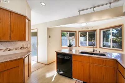 2113 NE 152nd St, Vancouver, WA 98686 - Photo 11