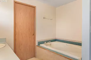 2113 NE 152nd St, Vancouver, WA 98686 - Photo 19