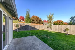 130 SW Westhills Dr, McMinnville, OR 97128 - Photo 33