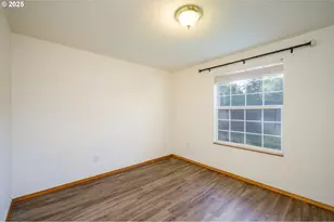 130 SW Westhills Dr, McMinnville, OR 97128 - Photo 25