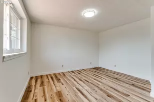 345 23rd St, Springfield, OR 97477 - Photo 15