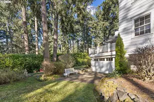 2825 Dellwood Dr, Lake Oswego, OR 97034 - Photo 45