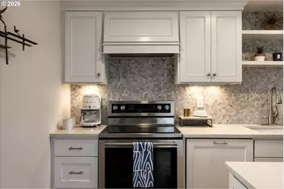 668 McVey Ave #52, Lake Oswego, OR 97034 - Photo 13