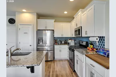 5149 Gemini Ave NE, Salem, OR 97305 - Photo 15
