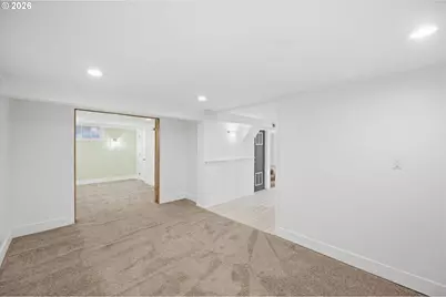 615 E 29th St, Vancouver, WA 98663 - Photo 37