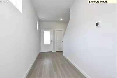 1343 Owl Ave, Woodburn, OR 97071 - Photo 3