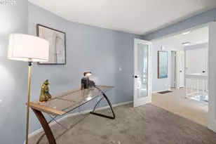 225 Cervantes Cir, Lake Oswego, OR 97035 - Photo 5