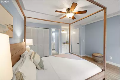 225 Cervantes Cir, Lake Oswego, OR 97035 - Photo 9