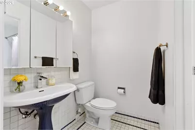 45 Eagle Crest Dr #315, Lake Oswego, OR 97035 - Photo 29