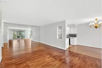 45 Eagle Crest Dr #315, Lake Oswego, OR 97035 - Photo 9