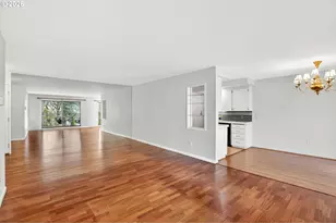 45 Eagle Crest Dr, Lake Oswego, OR 97035 - Photo 9