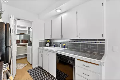 45 Eagle Crest Dr #315, Lake Oswego, OR 97035 - Photo 17