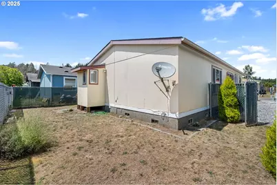 201 W Oakview Ave, Centralia, WA 98531 - Photo 27