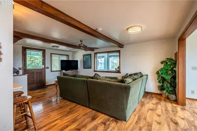 88426 2nd Ave, Florence, OR 97439 - Photo 3